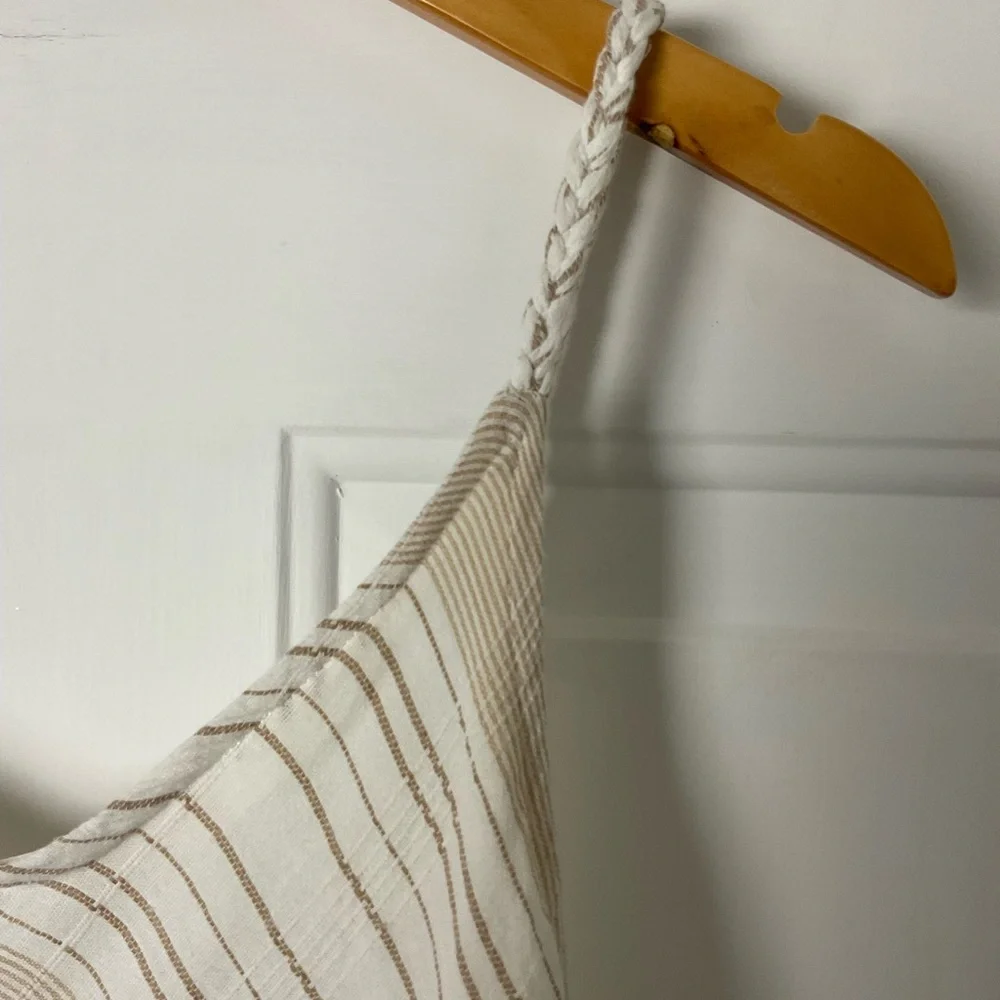 Knox Rose Stripe Maxi Dress Size Large New Tan - Picture 7 of 7